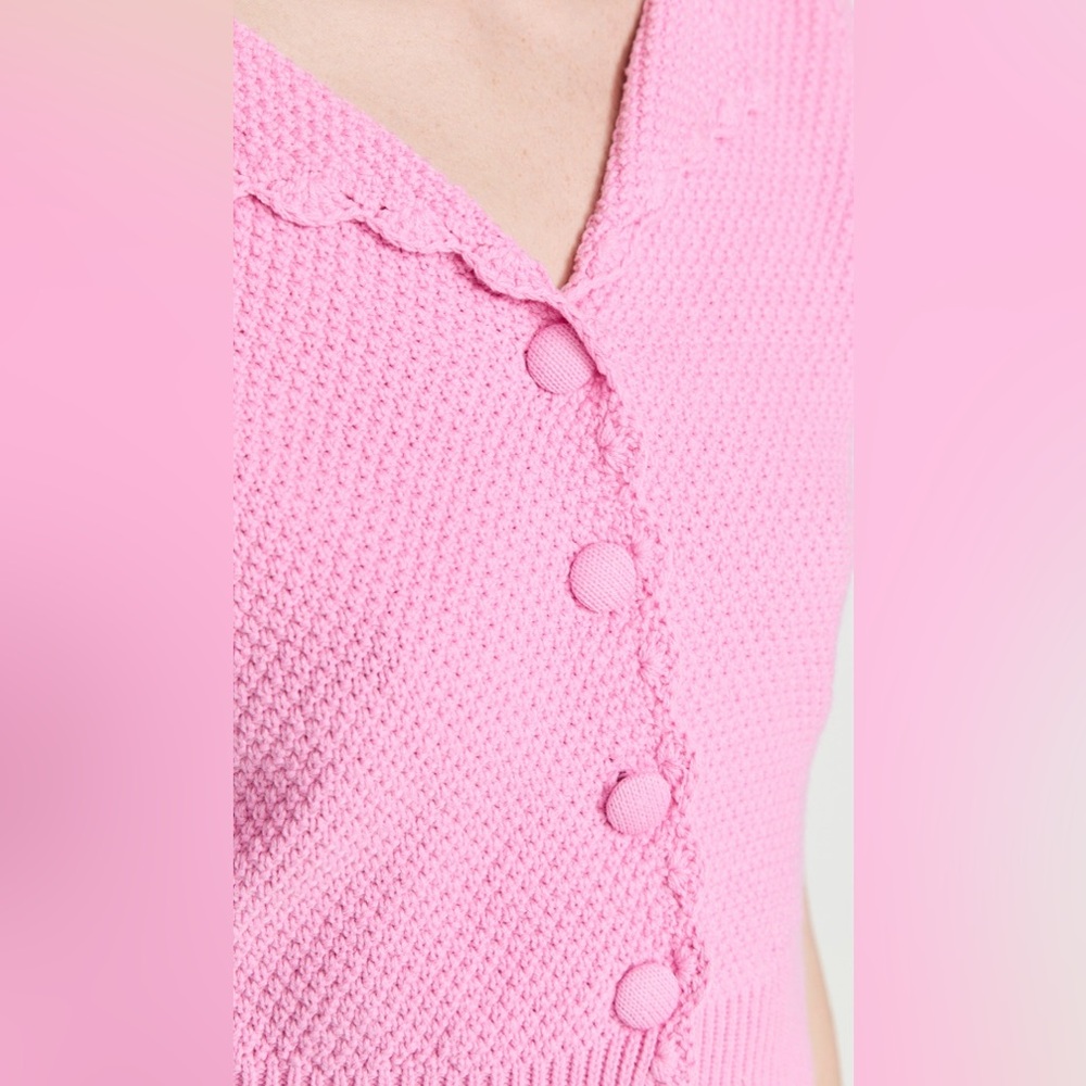 English Factory Scalloped Short Sleeve Sweater - L - Picture 2 of 7